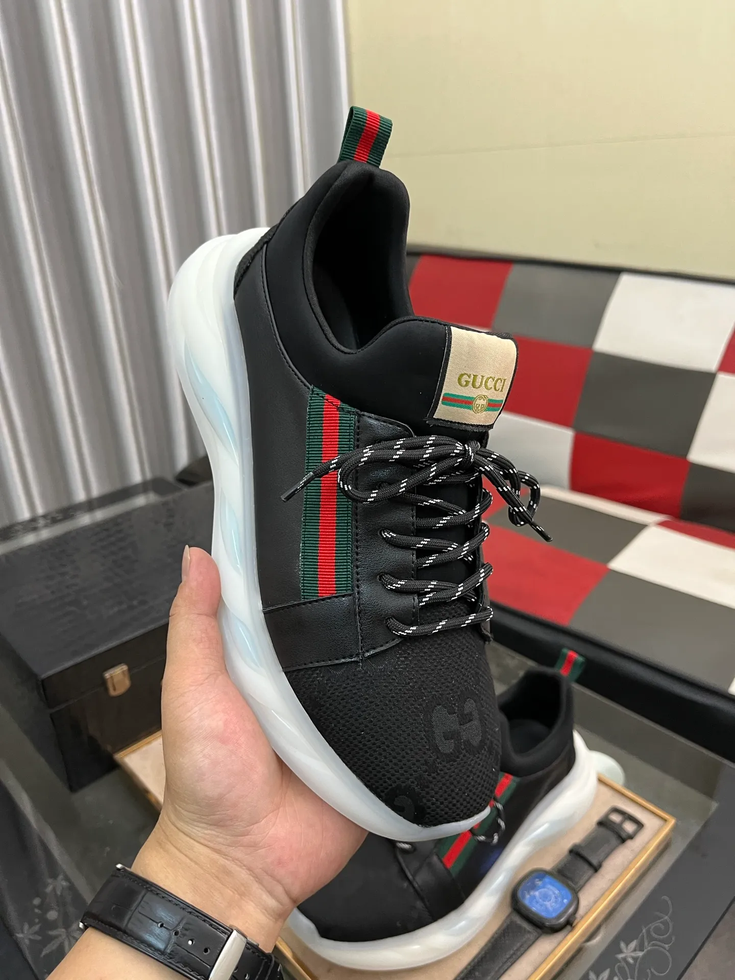 Men's shoes 💰440⌚️⌚️[GUCCI] The latest trendy men's casual shoes, the fabric is made of embossed cowhide imported from Italy, comfortable sheepskin lining + feet, the original outsole is wear-resistant and non-slip, high-level version, size: 38-442️⃣Colors available